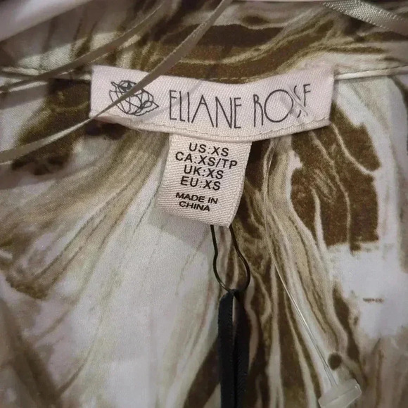 Eliane Rose women's button down long sleeve shirt - Picture 2 of 8